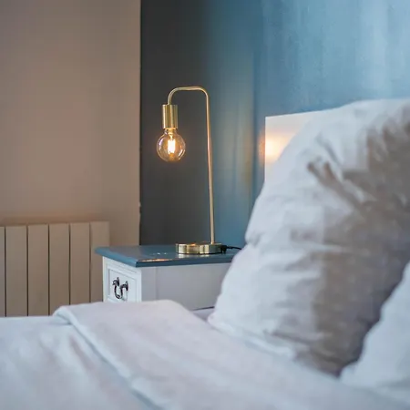 Charming Center Flat *