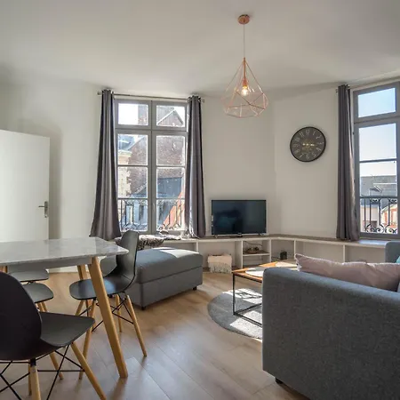 Charming Center Flat Apartment *