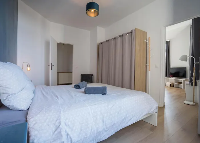 Διαμέρισμα Charming Center Flat *